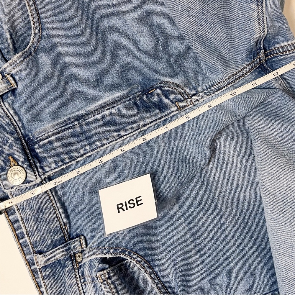 American Eagle Tomgirl Jeans 18 stretch light wash relaxed fit high rise waist - Picture 12 of 14